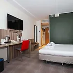 Novotel Malta Hotel