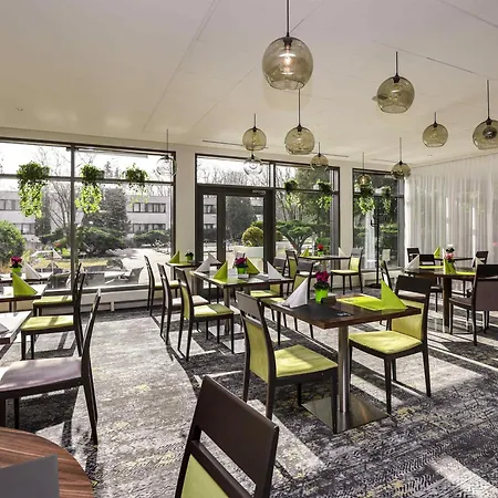 Novotel Malta מלון פוזנן