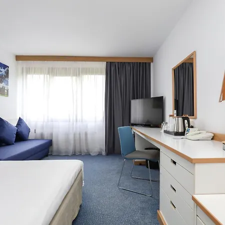 Novotel Malta מלון