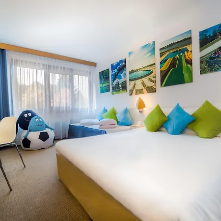 מלון Novotel Malta