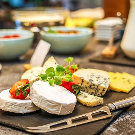 מלון Novotel Malta