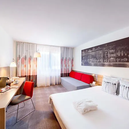Novotel Malta 3* Познань
