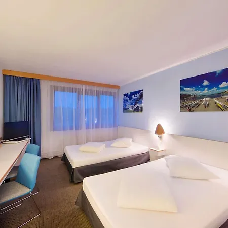 Novotel Malta 3* Poznań